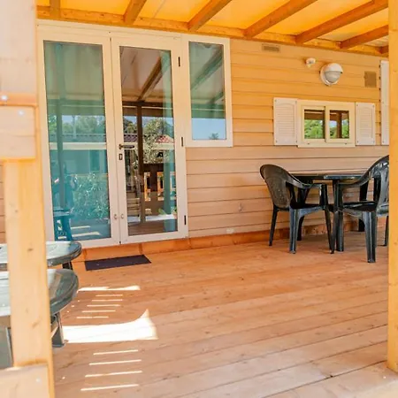 Tuscanychalets - Chalet Met Airco En Wifi Viareggio