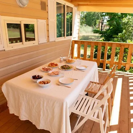 Apartment Tuscanychalets - Chalet Met Airco En Wifi