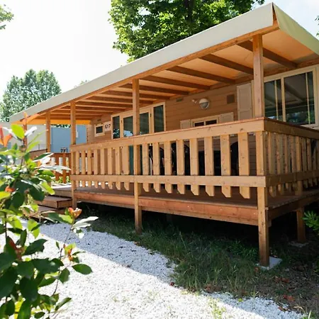 Apartment Tuscanychalets - Chalet Met Airco En Wifi